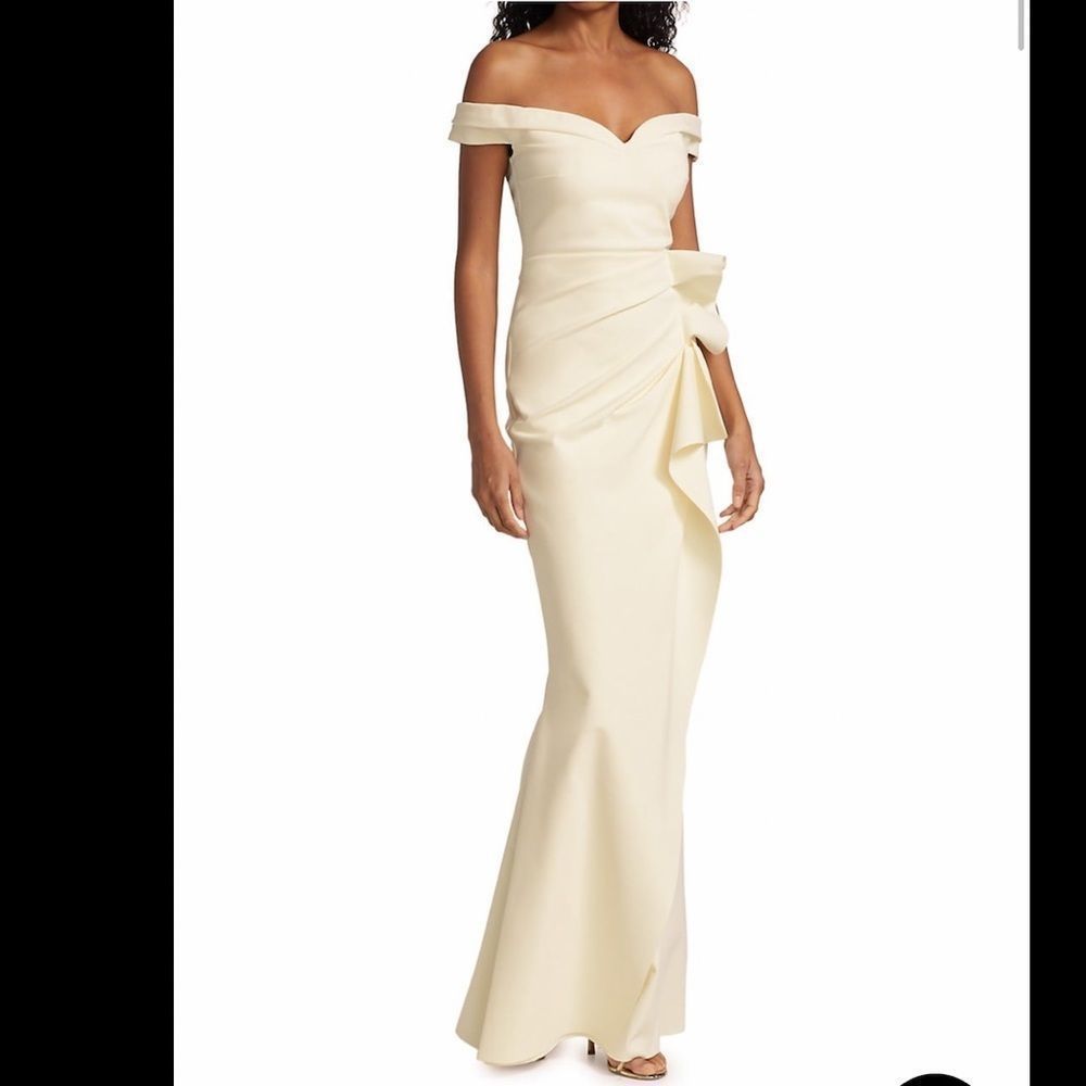 NWT Chiara Boni La Petite Robe Radoslava Off-The-Shoulder Wrap Gown US 14 $1090